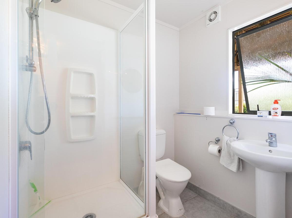 Kawau Vista - Snells Beach Holiday Home Eksteriør billede